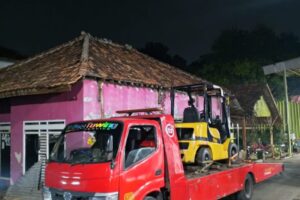 Galung Towing Service Gallery (7) Galung Towing Service Gallery (7)
